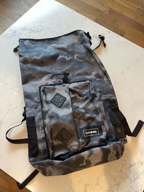Dakine Cyclone 2 Dry Surf Pack Backpack - 36 L